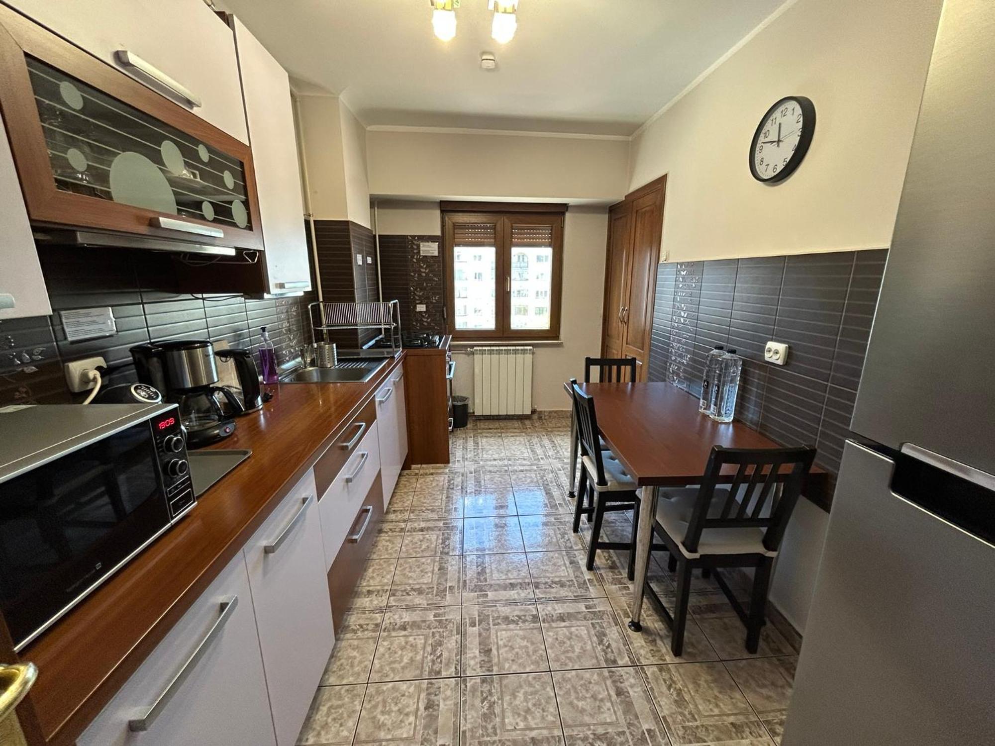 Apart. Premium Ultracentral, 3 Camere Loc Parcare. Ploieşti Exteriér fotografie