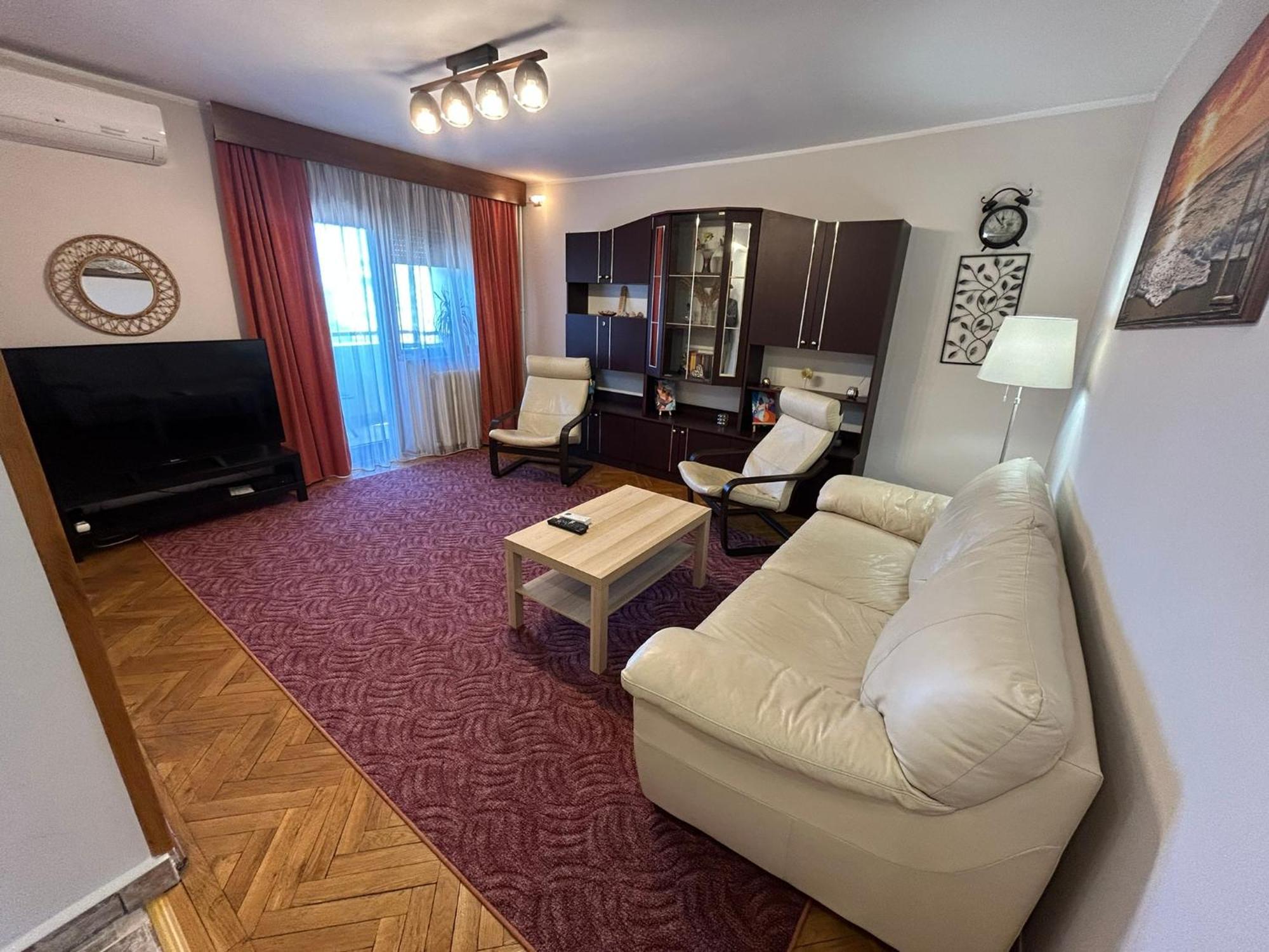 Apart. Premium Ultracentral, 3 Camere Loc Parcare. Ploieşti Exteriér fotografie