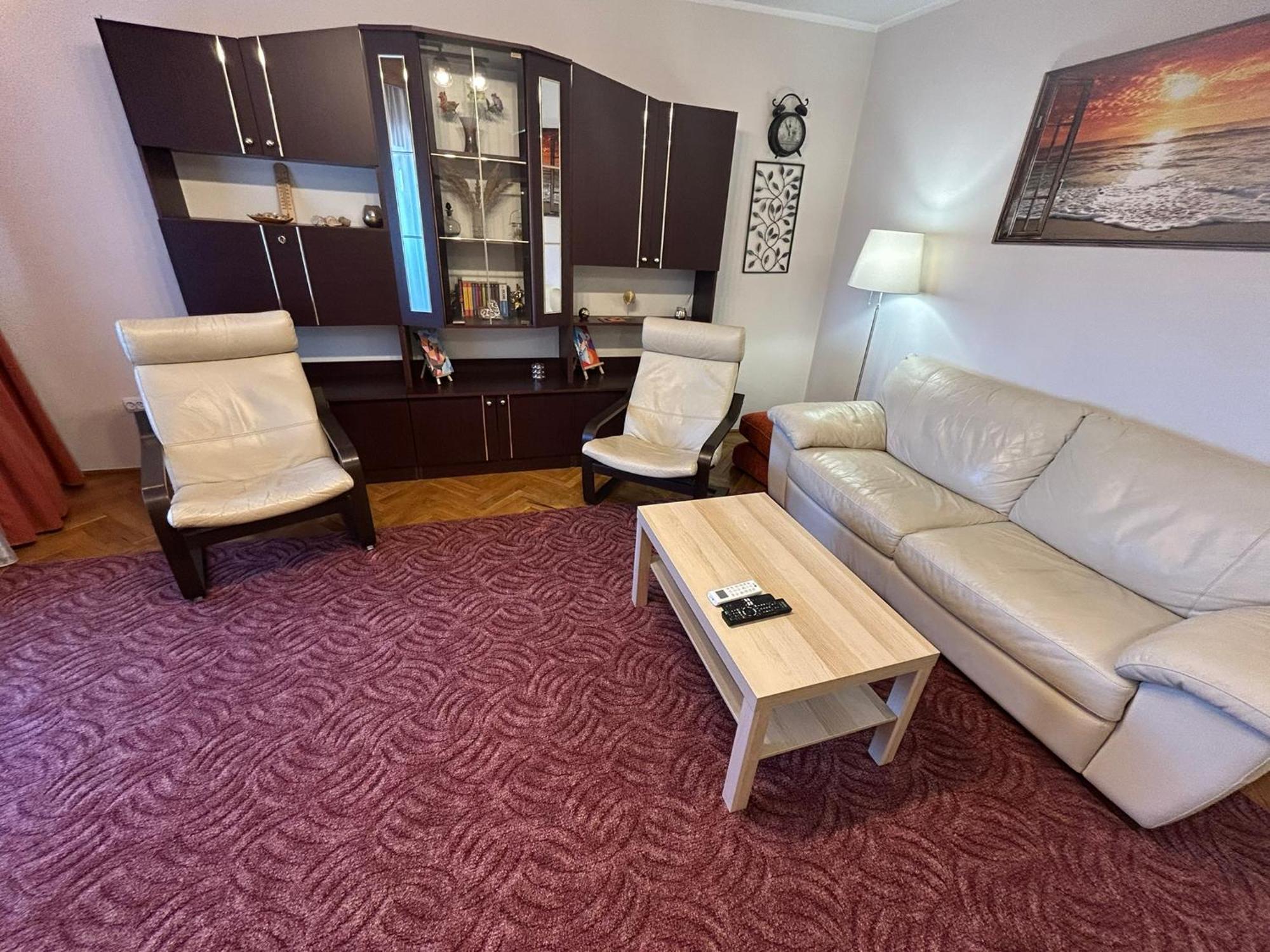 Apart. Premium Ultracentral, 3 Camere Loc Parcare. Ploieşti Exteriér fotografie
